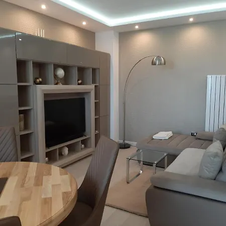 Dream Duplex By Seaside Apartman